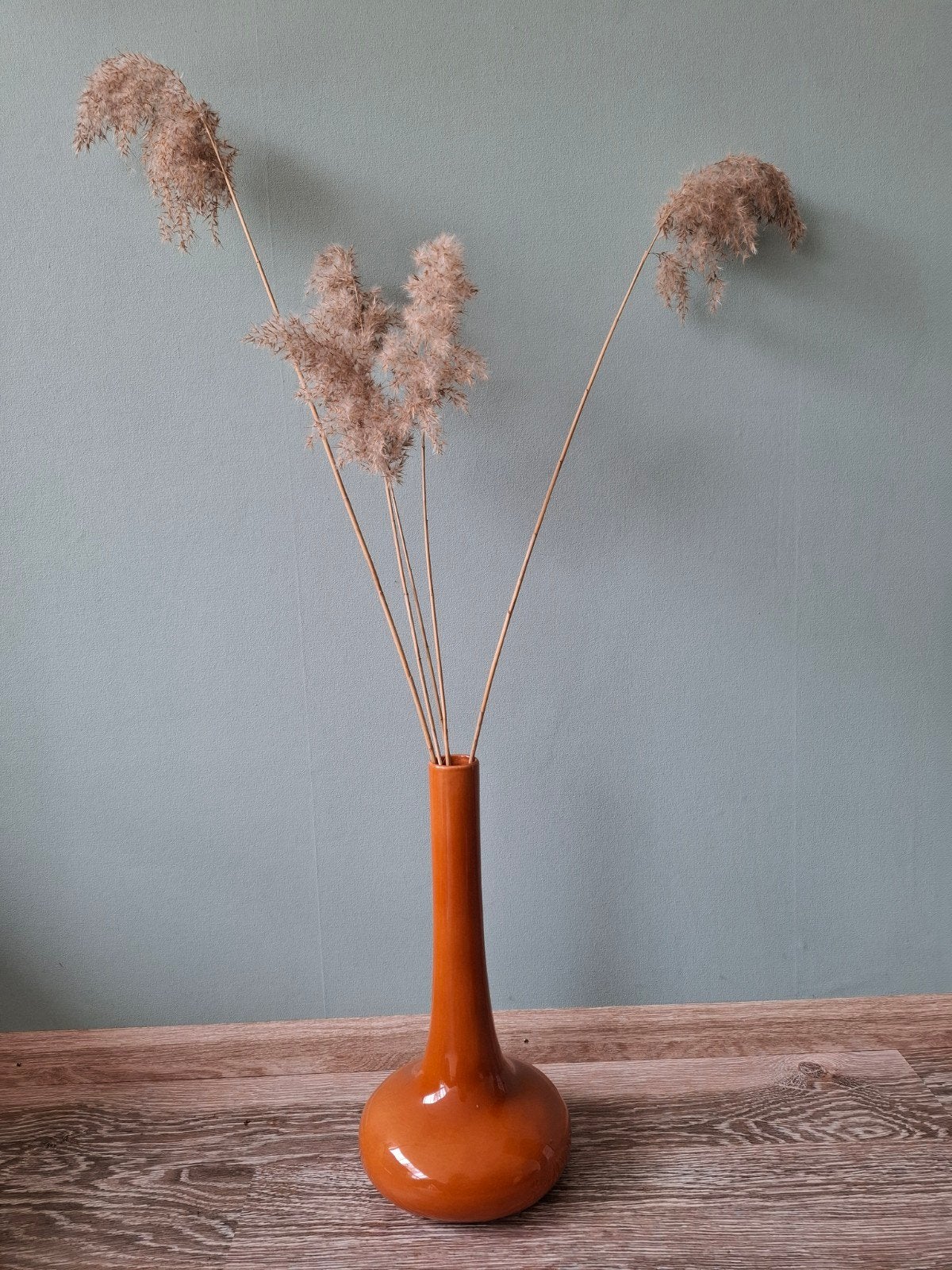 Oranje/terra vaas van Urban Nature Culture, 40 cm hoog, Huis en Inrichting, Woonaccessoires | Vazen, Ophalen, Aardewerk of Porselein