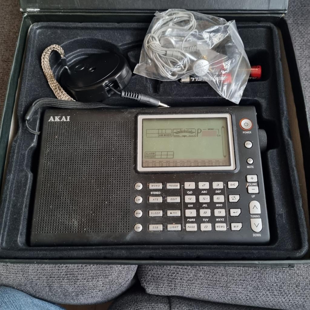 Akai World receiver, Telecommunicatie, Scanners, 500 kanalen of meer, Ophalen of Verzenden