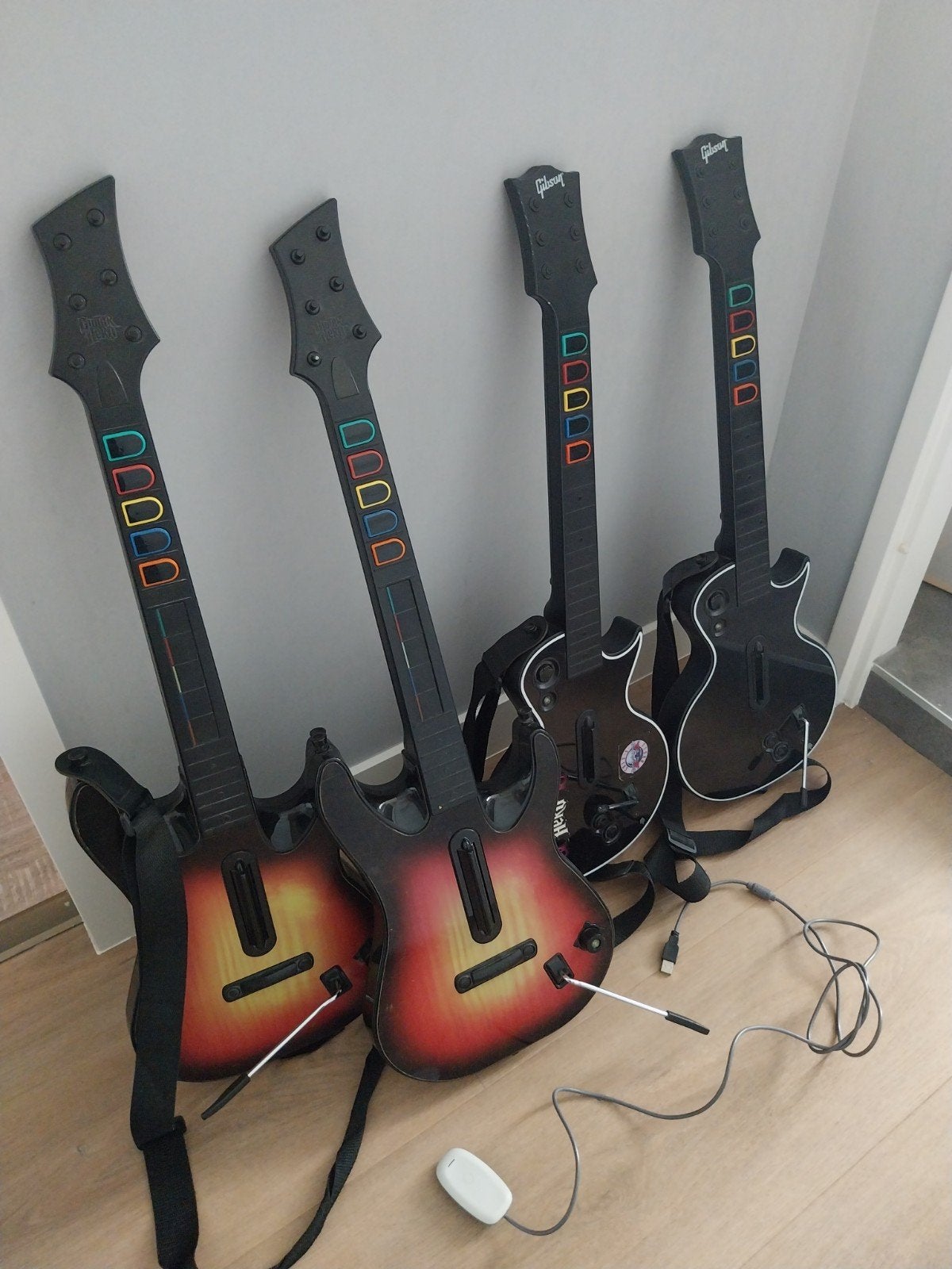 Guitar Hero controllers (Xbox & PC), Ophalen of Verzenden, Gebruikt, Xbox