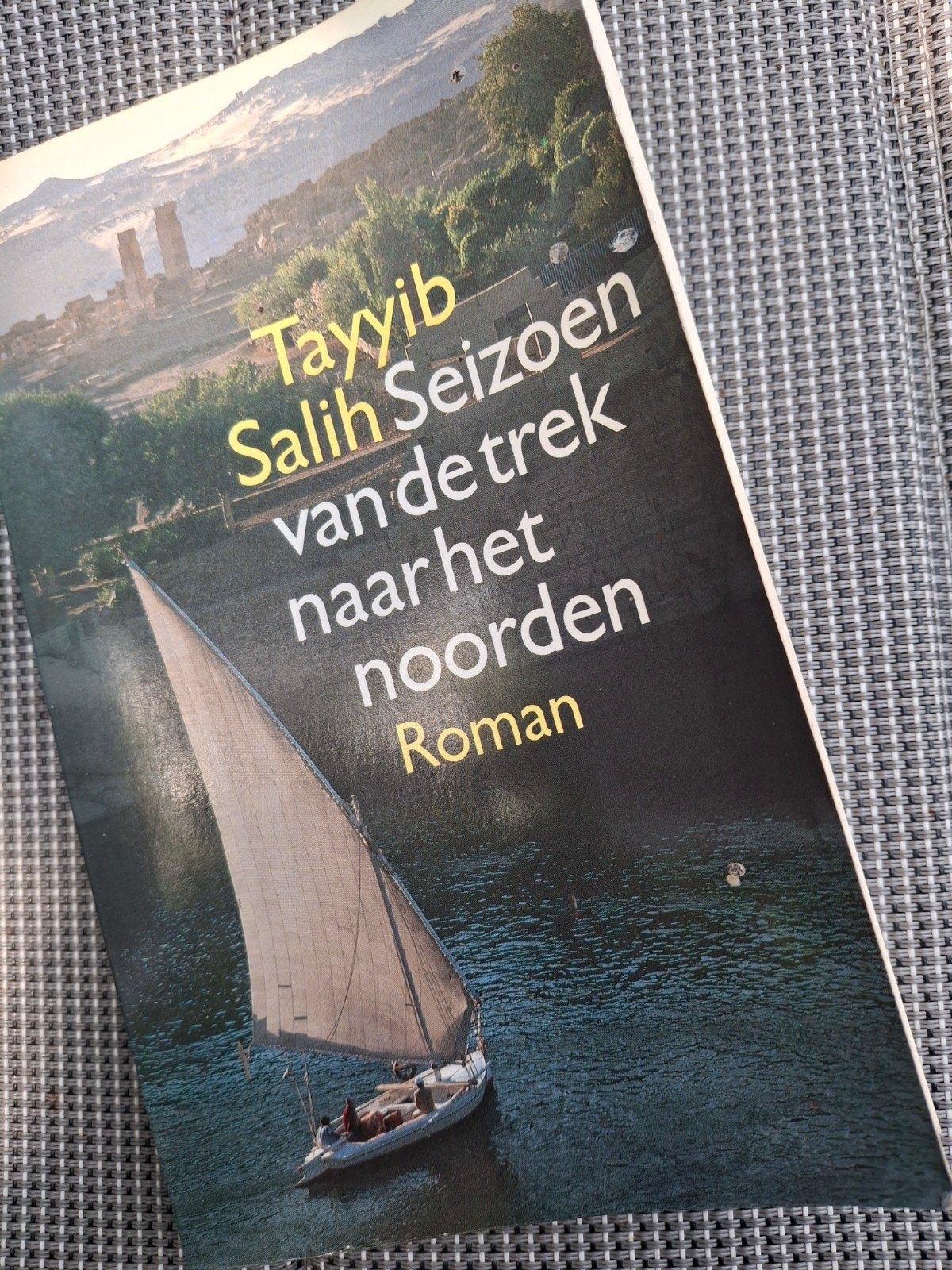 Seizoen van de trek naar het noorden - Tayyib Salih, Ophalen of Verzenden, Gelezen, Tayyib Salih, Nederland