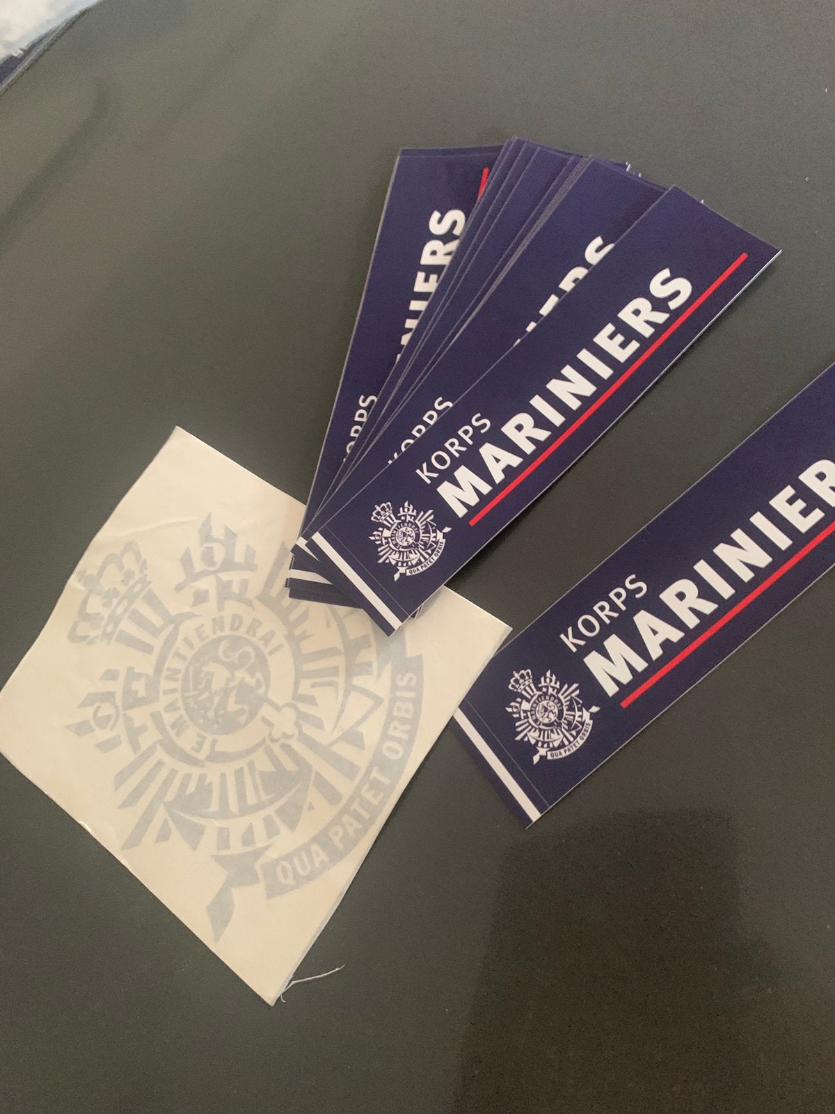 20 Stickers Korps Mariniers 17x4.5 cm, Verzamelen, Militaria | Algemeen, Ophalen of Verzenden