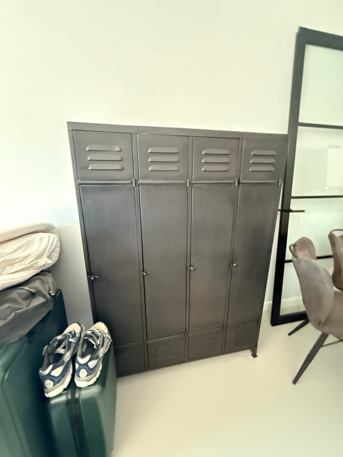 Metalen locker kast met 4 deuren - Industrieel design, Ophalen, Gebruikt