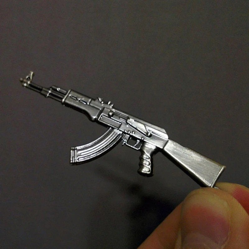 AK-47 geweer sleutelhanger, Ophalen of Verzenden, Nieuw, Overige typen
