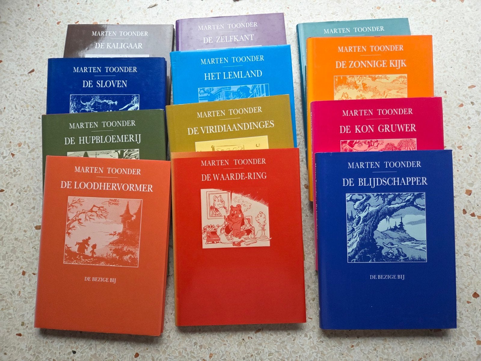 marten toonder 12x bezige bij gebonden serie, Meerdere stripboeken, Verzenden, Zo goed als nieuw, Marten Toonder