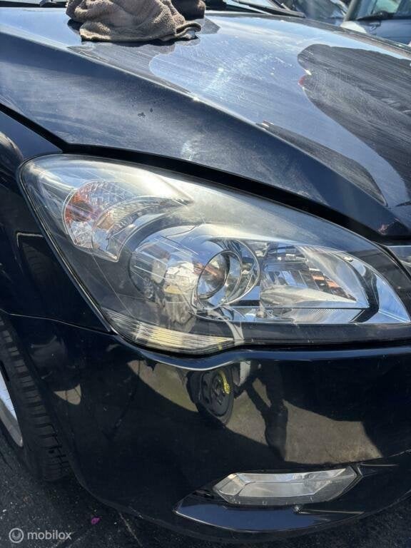 Koplamp rechts Kia cee'd Sporty Wagon I ('07-'12), Ophalen of Verzenden, Kia, Gebruikt, Kia