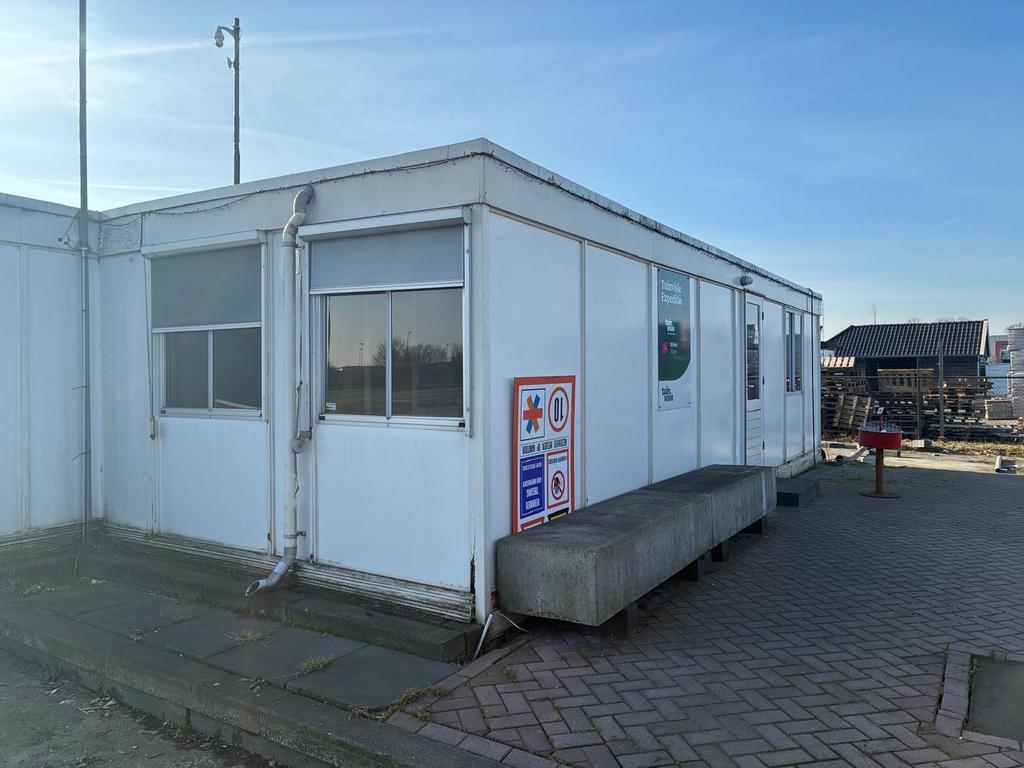 Woonunit 10x3 meter - Transport kan verzorgd worden, Ophalen