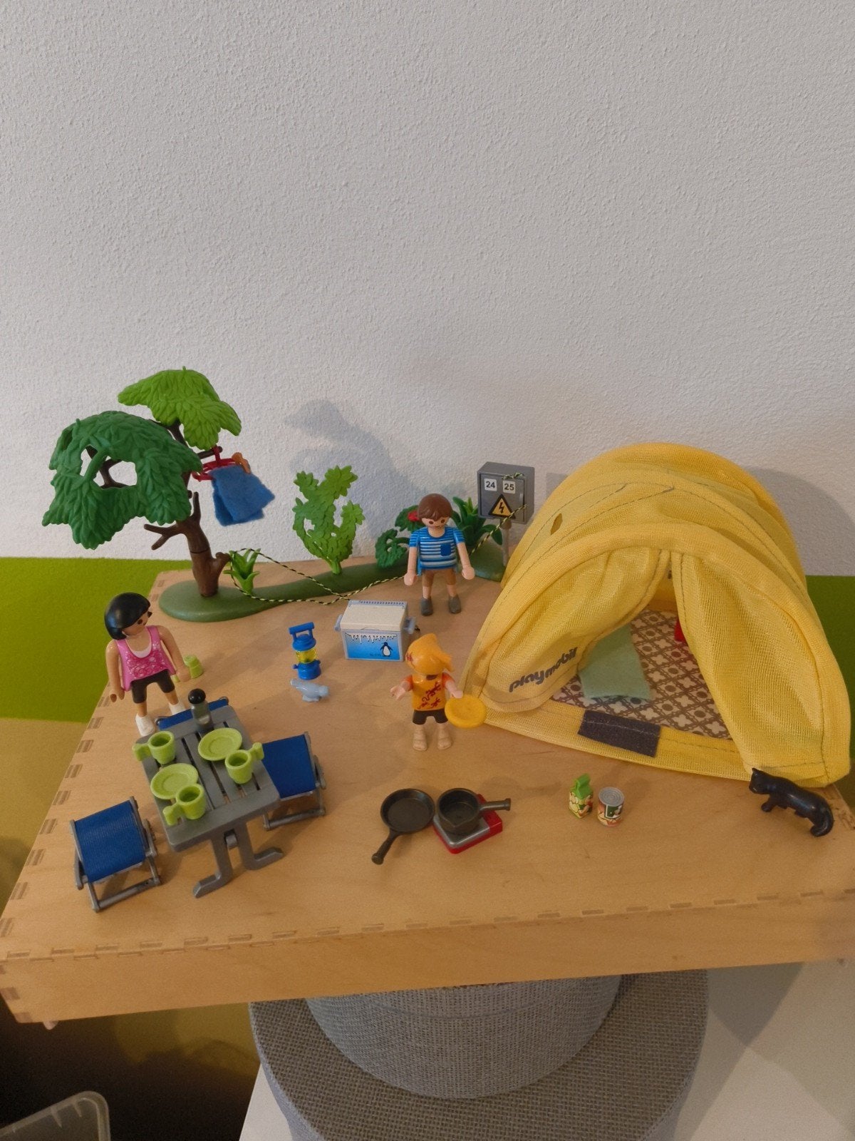 Playmobil kampeerset 5435 met tent en accessoires, Gebruikt, Complete set, Overige typen, Family fun