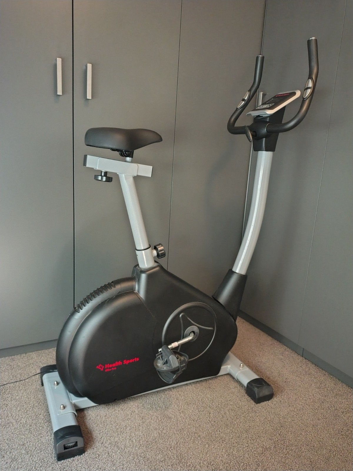 Health Sports Bike Pro Hometrainer, Ophalen