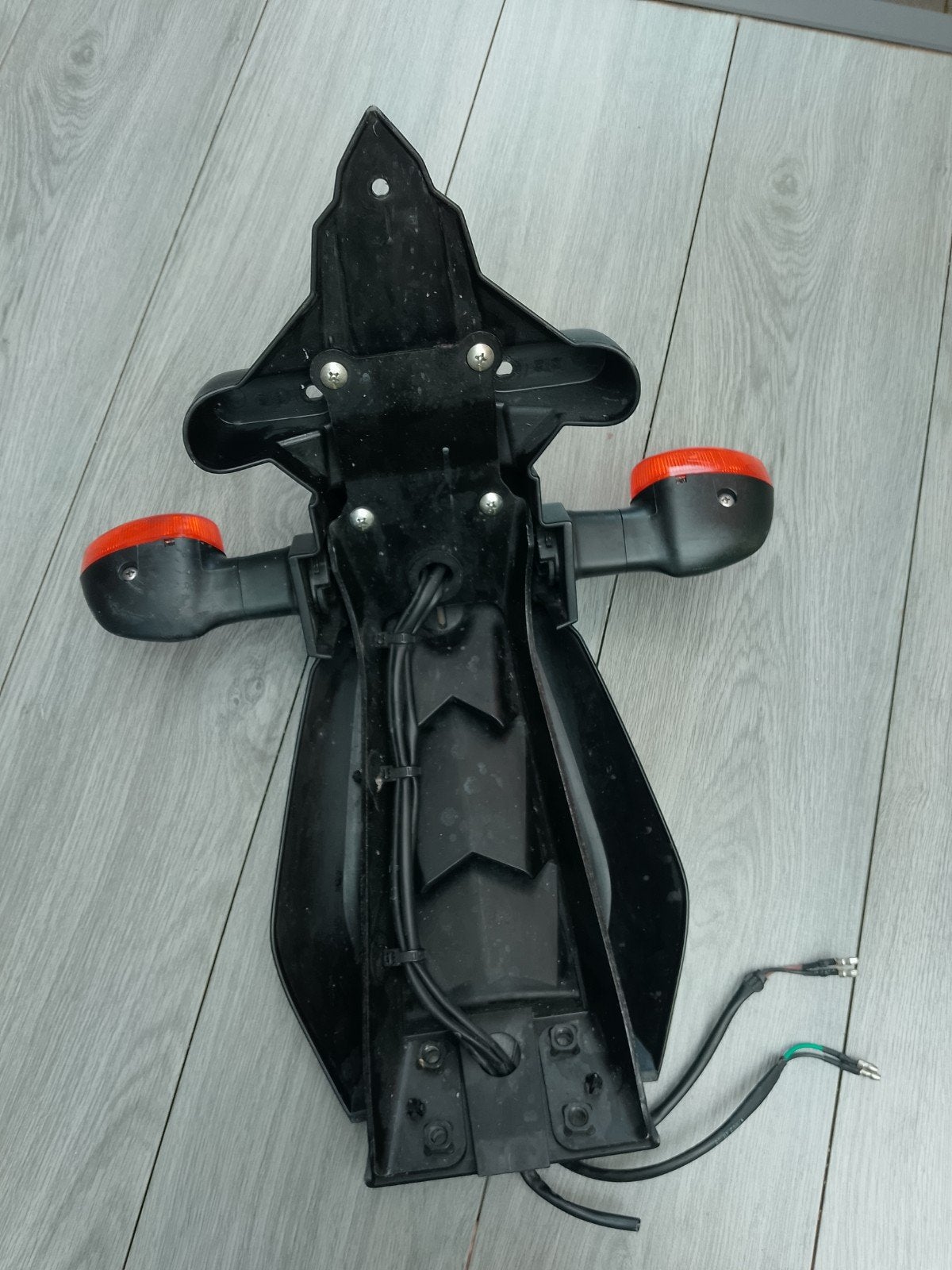 Kentekenhouder Yamaha XJ6 2010, Motoren, Ophalen