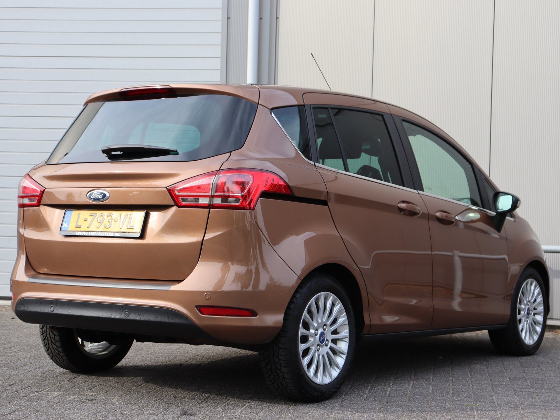 Foto 9 van Ford B-Max 1.0 EcoBoost Titanium navi LM airco