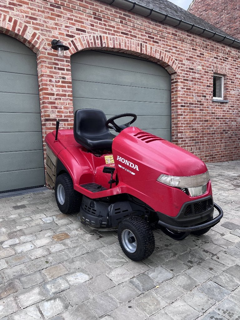 Honda HF2315 zitmaaier 2020, Tuin en Terras, Zitmaaiers, Ophalen, Gebruikt, Honda, 90 tot 120 cm