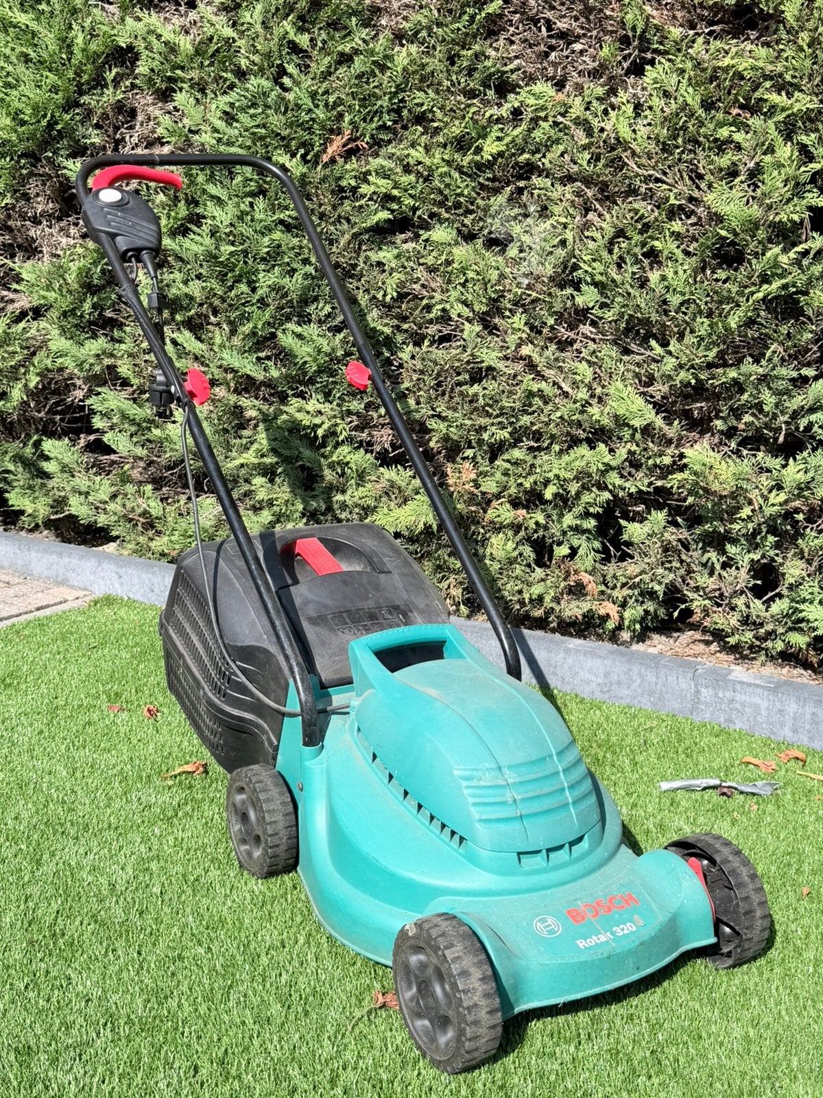 Bosch Rotak 320 elektrische grasmaaier, Ophalen, Gebruikt
