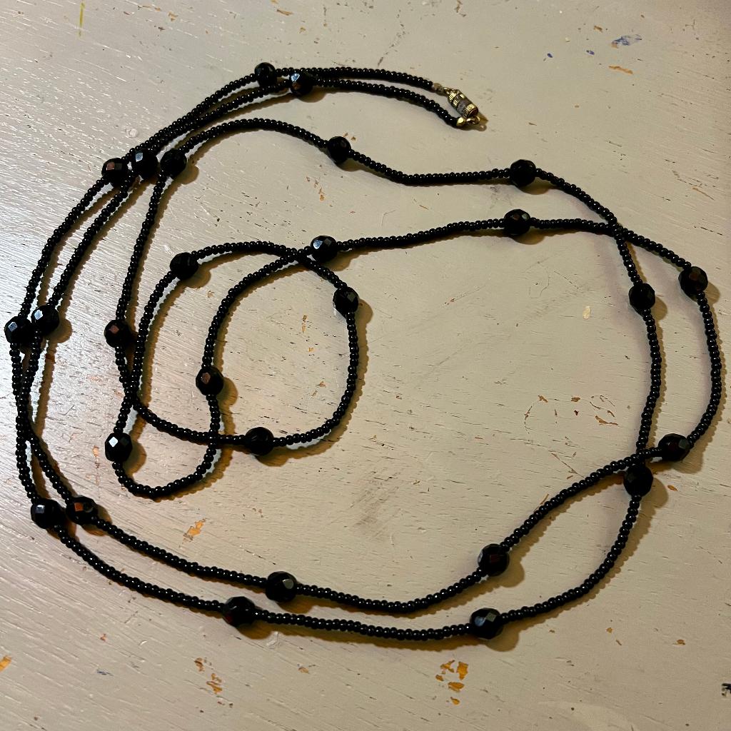 Vintage antiek lange chique gitten glaskralen kralen ketting, Ophalen of Verzenden, Overige materialen, Ketting