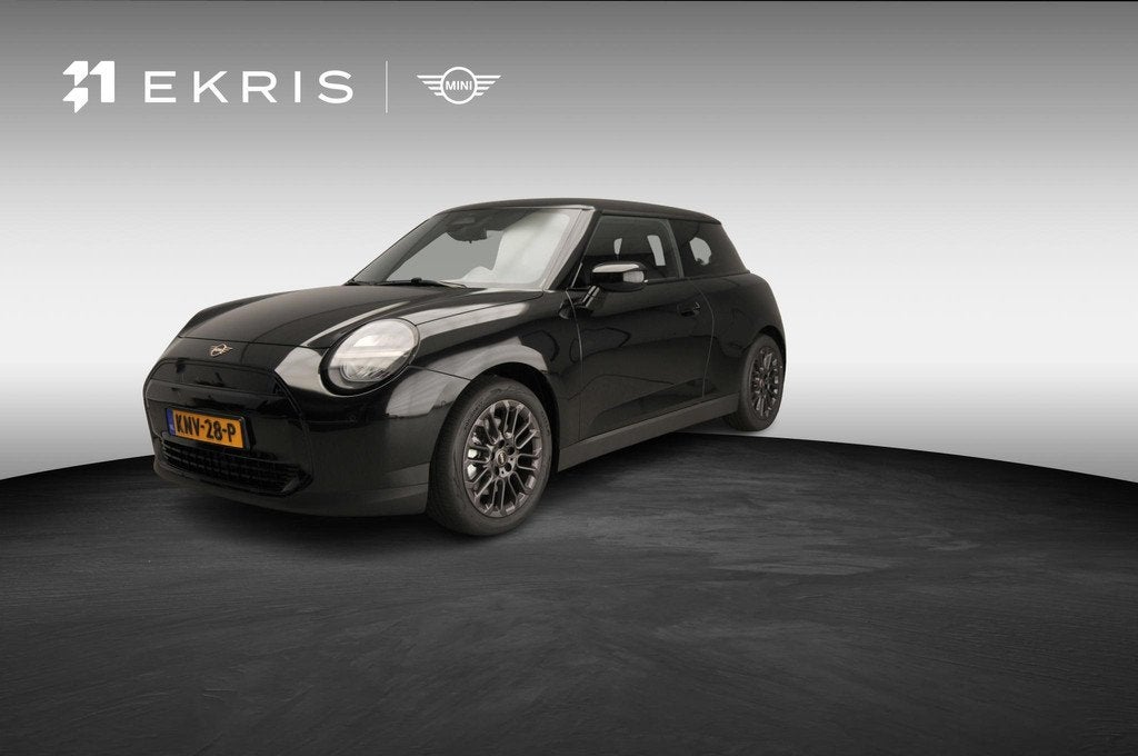 MINI 3-Deurs Cooper E Blackyard 40.7 kWh Head-Up | Getint Gl, Auto's, Mini, Bedrijf, Te koop, Cooper, Achteruitrijcamera, Alarm