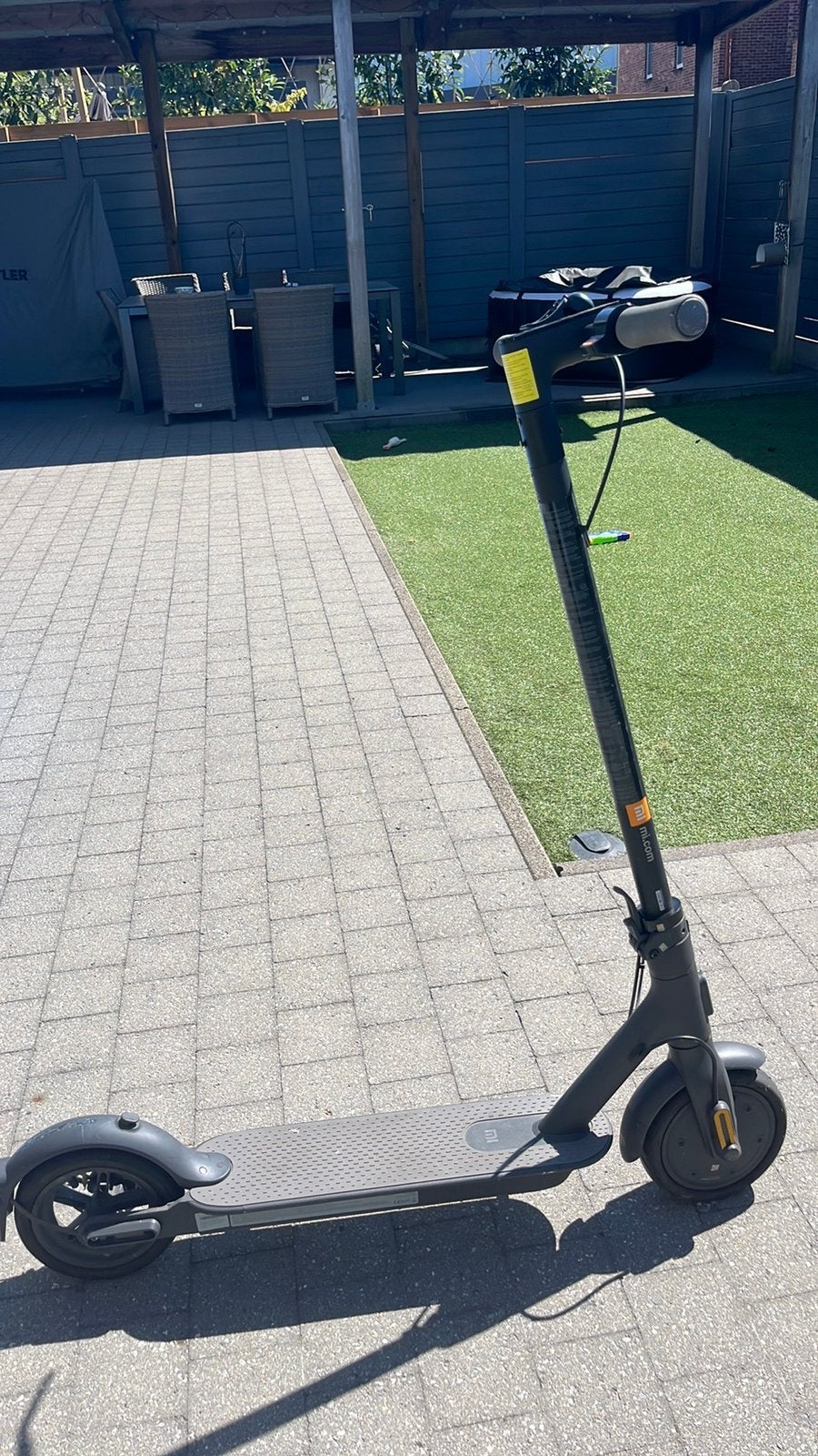 Step te koop, Fietsen en Brommers, Steps, Ophalen, Zo goed als nieuw, Elektrische step (E-scooter)