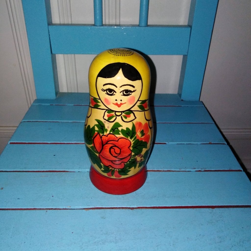 Houten matroesjka Russische nestpop of baboesjka genoemd, Ophalen, Gebruikt