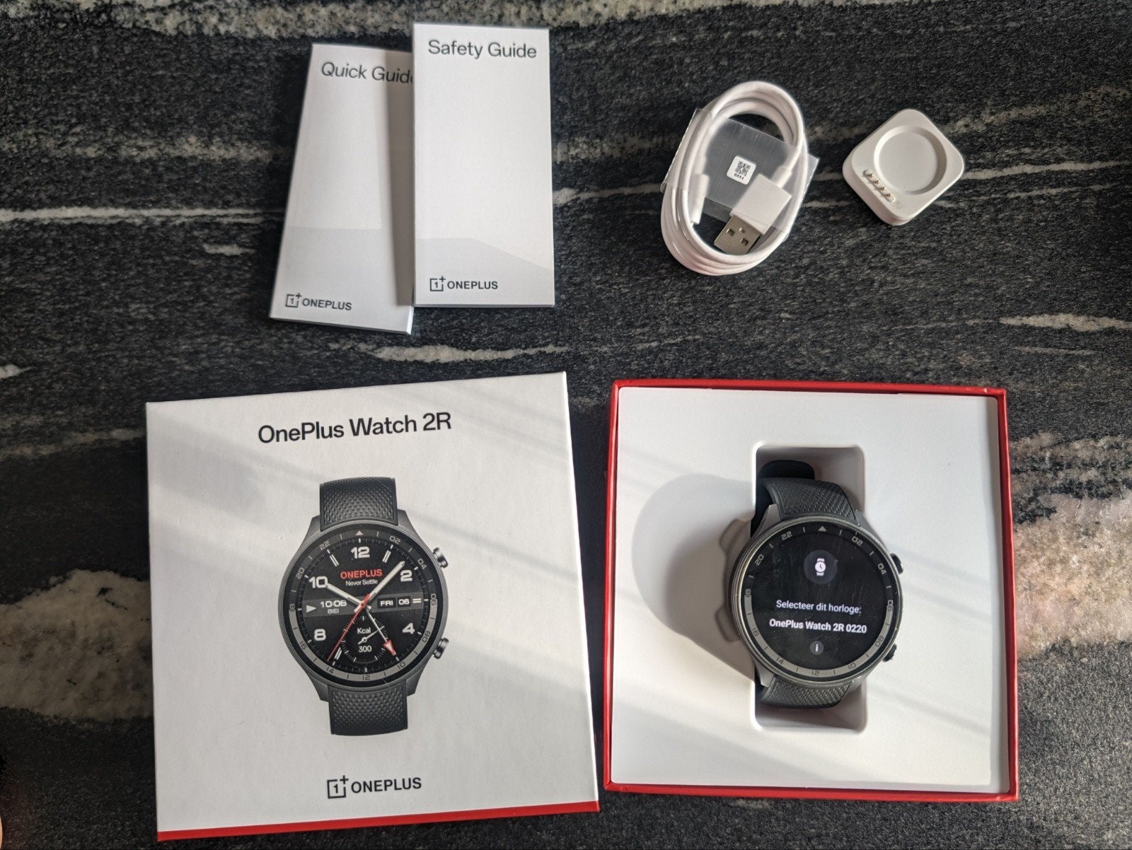 OnePlus Watch 2R Smartwatch, Sieraden, Tassen en Uiterlijk, Gebruikt, Zwart, Ophalen of Verzenden, Waterdicht