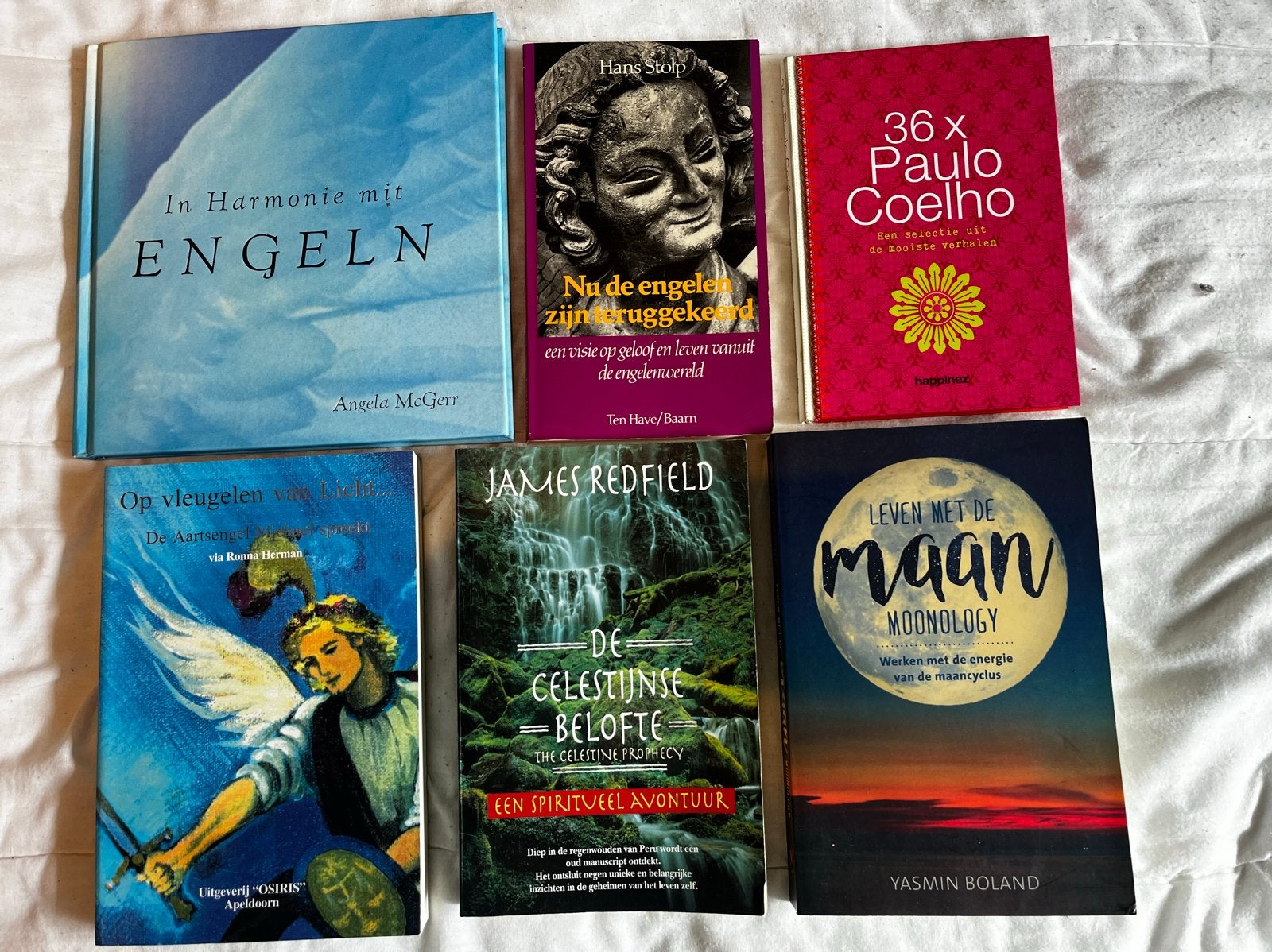 Spirituele Boeken Collectie: Maan, Engelen, Celestine Beloft, Boeken, Ophalen, Zo goed als nieuw, Spiritualiteit algemeen, Verhaal of Roman