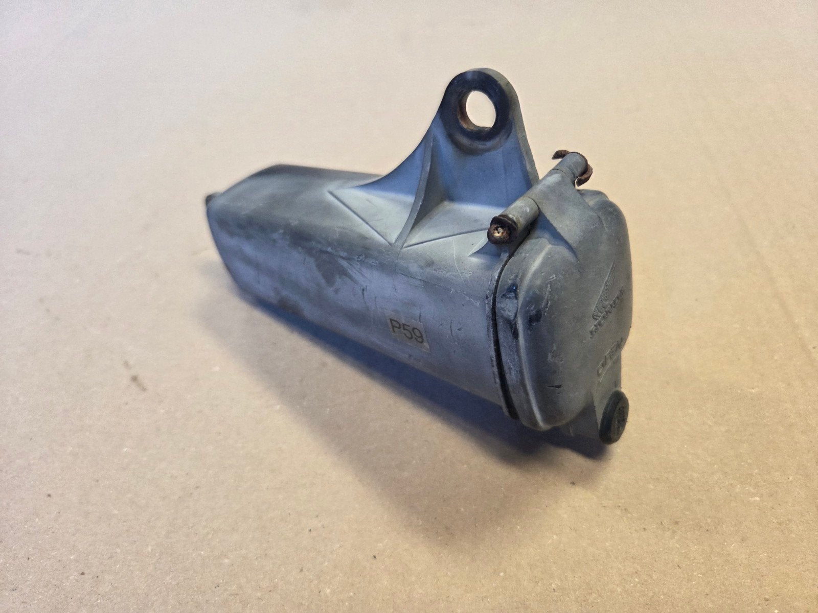 Honda mtx sh 50r 80r gereedschap bakje, Ophalen of Verzenden
