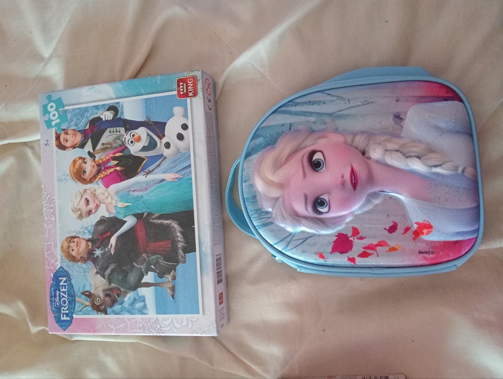 6 artikelen van Frozen, Ophalen of Verzenden, Zo goed als nieuw