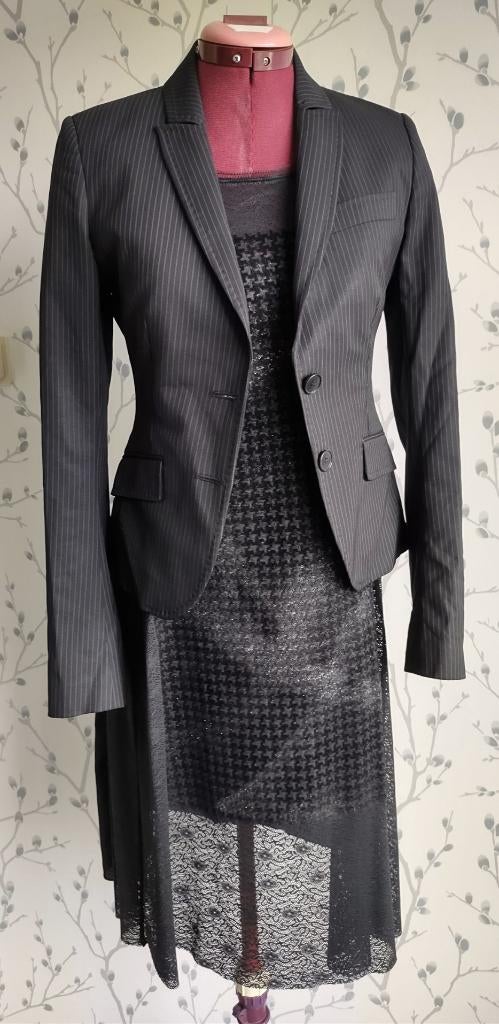Drykorn Grotendeels Wollen, Krijtstreep Blazer maat 36, Kleding | Dames, Jasjes, Kostuums en Pakken, Zo goed als nieuw, Jasje