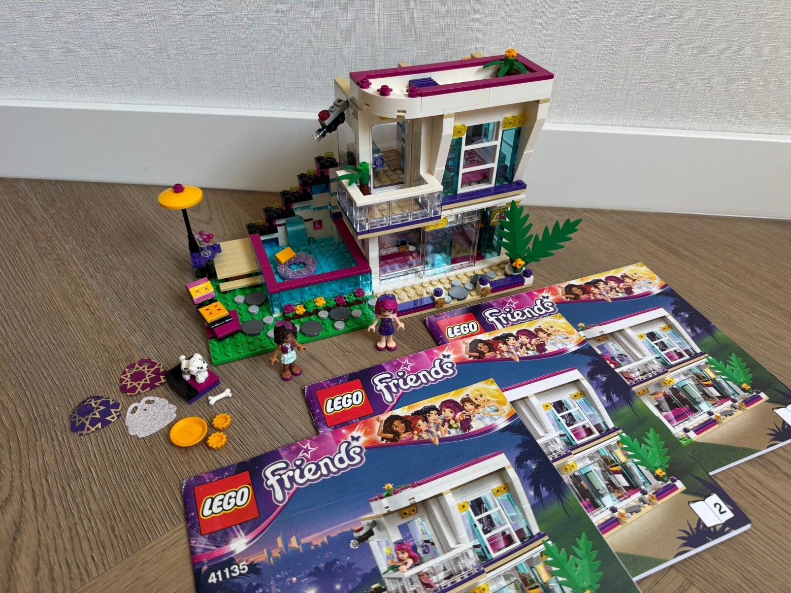 ZGAN/COMPLEET Lego Friends 41135 Livi’s Popsterrenhuis, Lego, Friends, Ophalen of Verzenden, Zo goed als nieuw