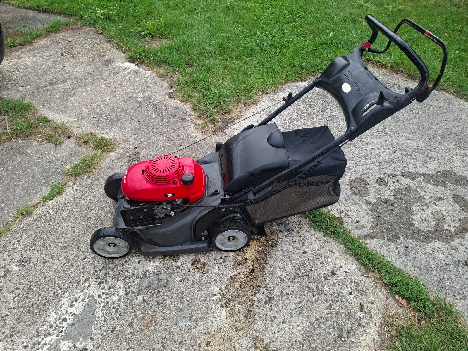 Honda Benzine Grasmaaier - Krachtig en Betrouwbaar, Tuin en Terras, Grasmaaiers, Ophalen, Cirkelmaaier, Honda, Gebruikt