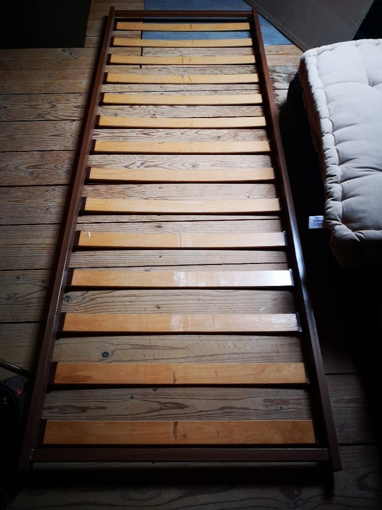 2x eenpersoons lattenbodem, Ophalen, Zo goed als nieuw, Bedbodem, 200 cm