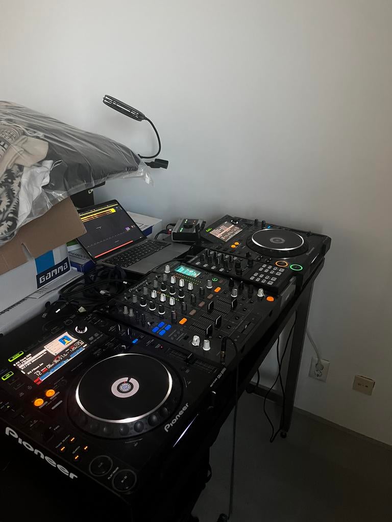 Pioneer DJ-set: 2x CDJ-2000, 1x DJM-800 - Gebruikt, Muziek en Instrumenten, Dj-sets en Draaitafels, Ophalen, Gebruikt, Dj-set