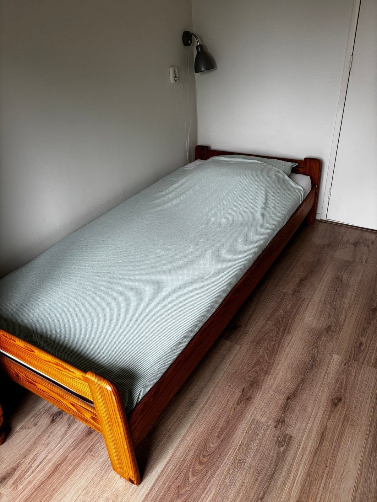 Eenpersoons bed (evt met matras), Ophalen, Gebruikt, 90 cm, Eenpersoons