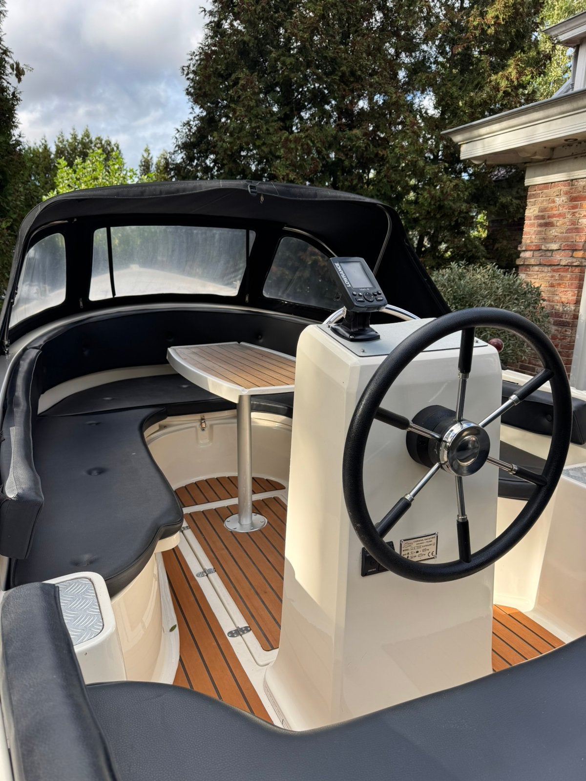 Foto 4 van ZGAN! Corsiva 560 + 20pk Mercury VOL OPTIE! Teak Bunkussen