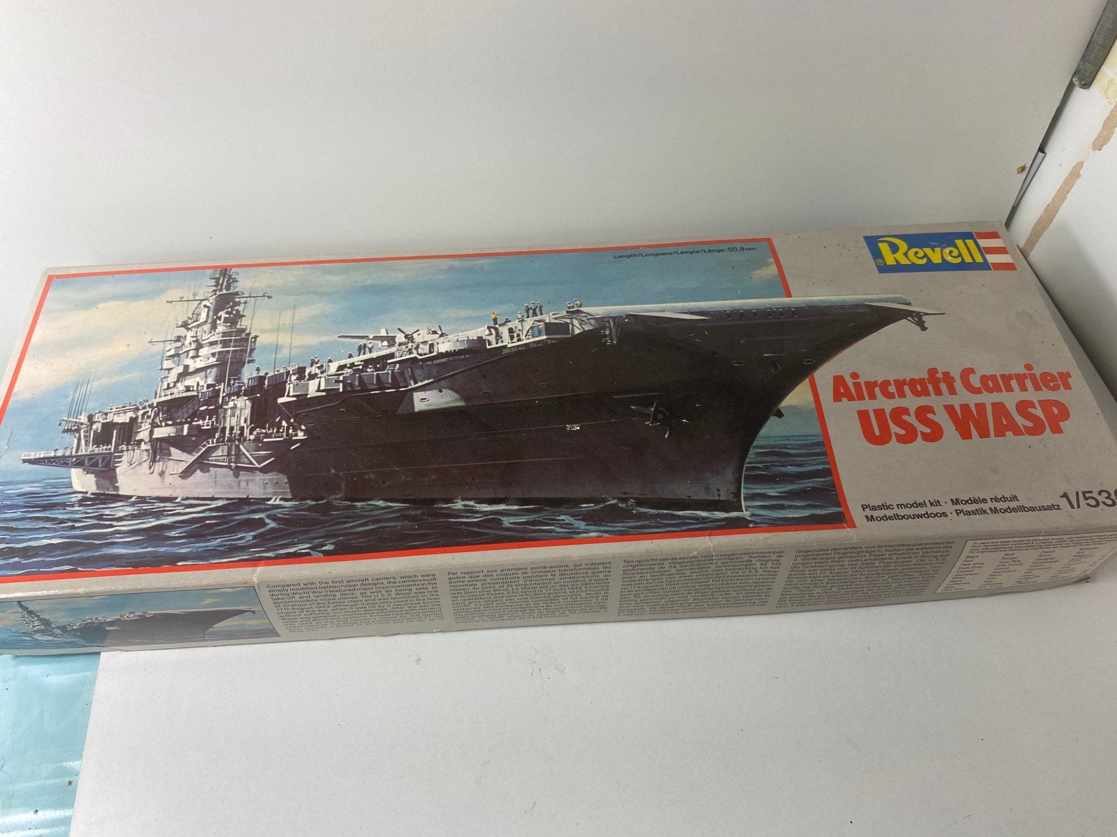 Bouwdoos-AIRCRAFT CARRIER USS WASP-1:530scale-50cm L, Ophalen of Verzenden, Revell