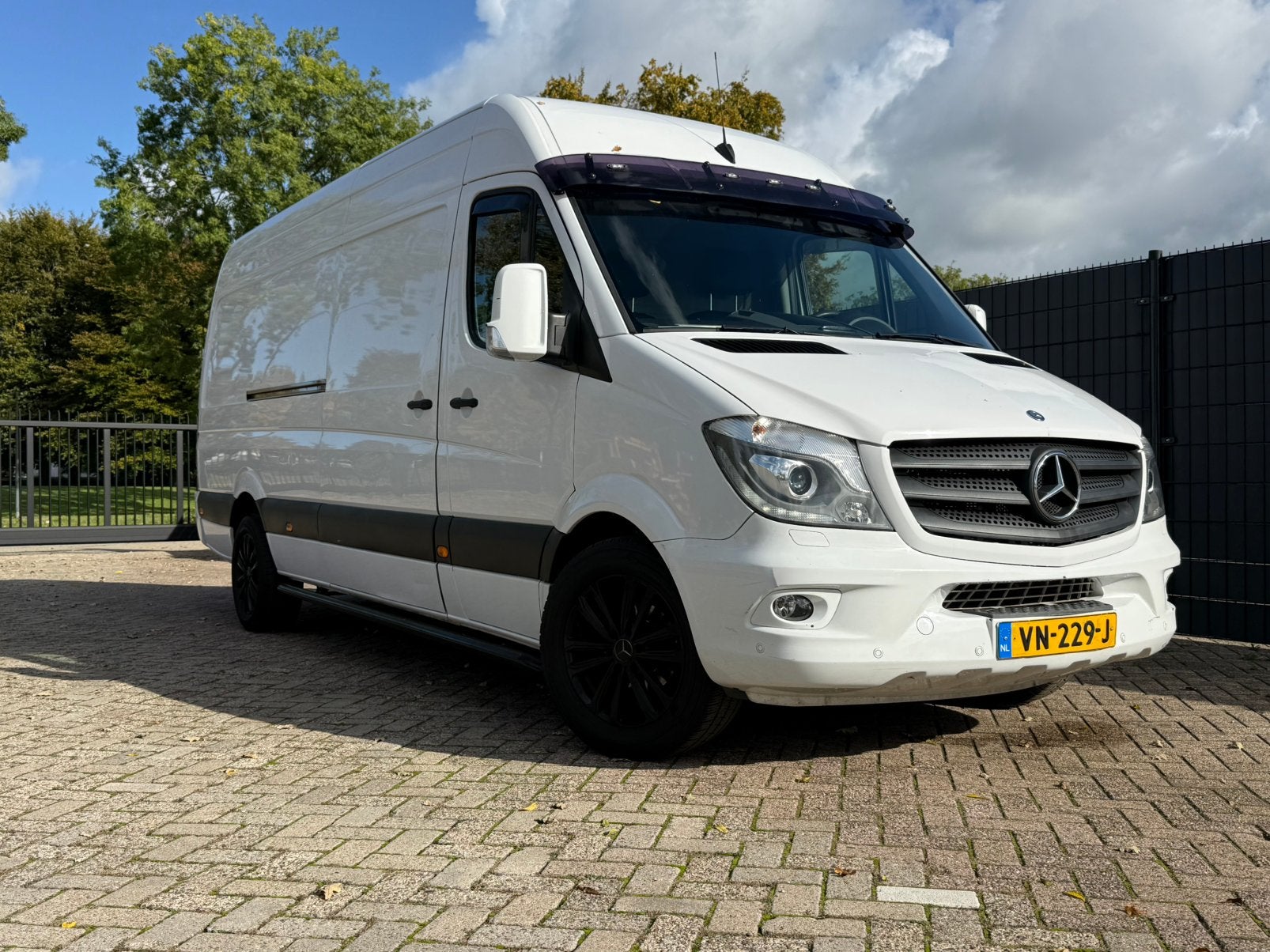 Mercedes-Benz Sprinter 3.0 CDI 319 140KW AUTOMAAT MAXI EURO6, Auto's, Automaat, 190 pk, Leder en Stof, Bedrijf