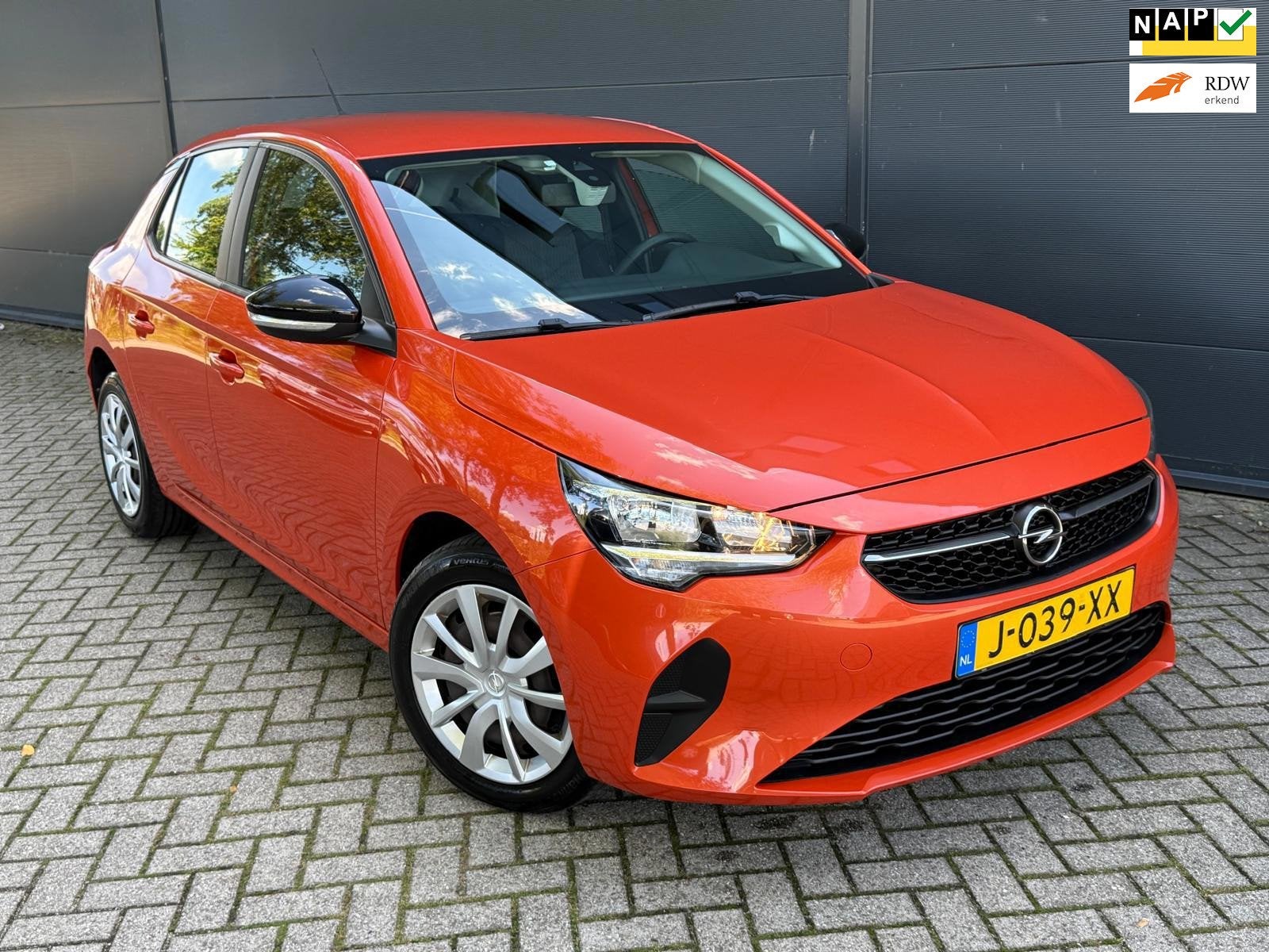 Opel Corsa 1.2 Edition/Navi/Carplay/Airco/Cruise/, Voorwielaandrijving, 101 pk, Gebruikt, Euro 6