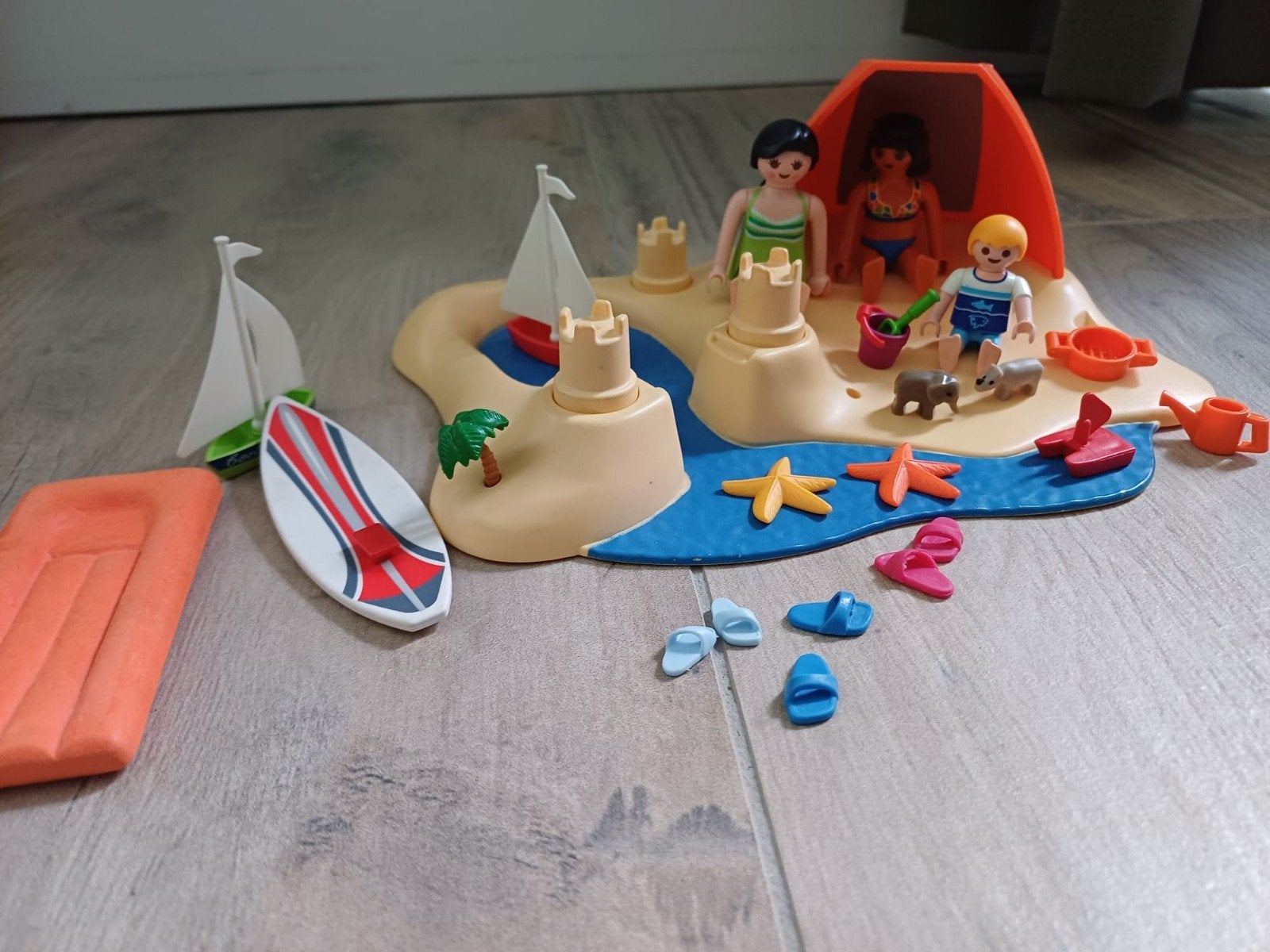 Playmobil Zomerstrand met Figuren en Accessoires, Gebruikt, Complete set, Overige typen, Ophalen of Verzenden