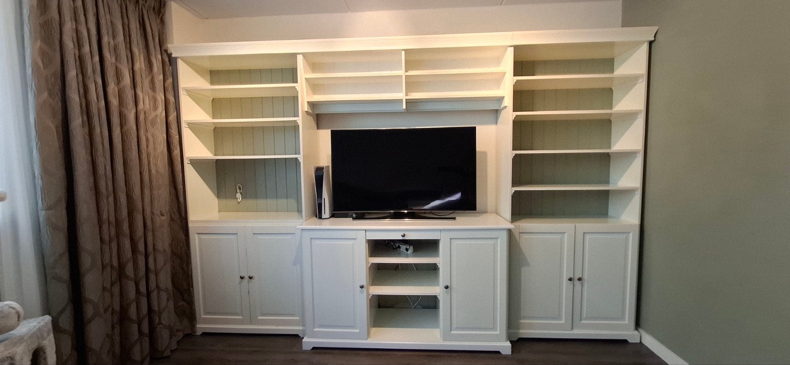 Ikea Liatorp hoge kasten buffet tv kast oude serie, Ophalen