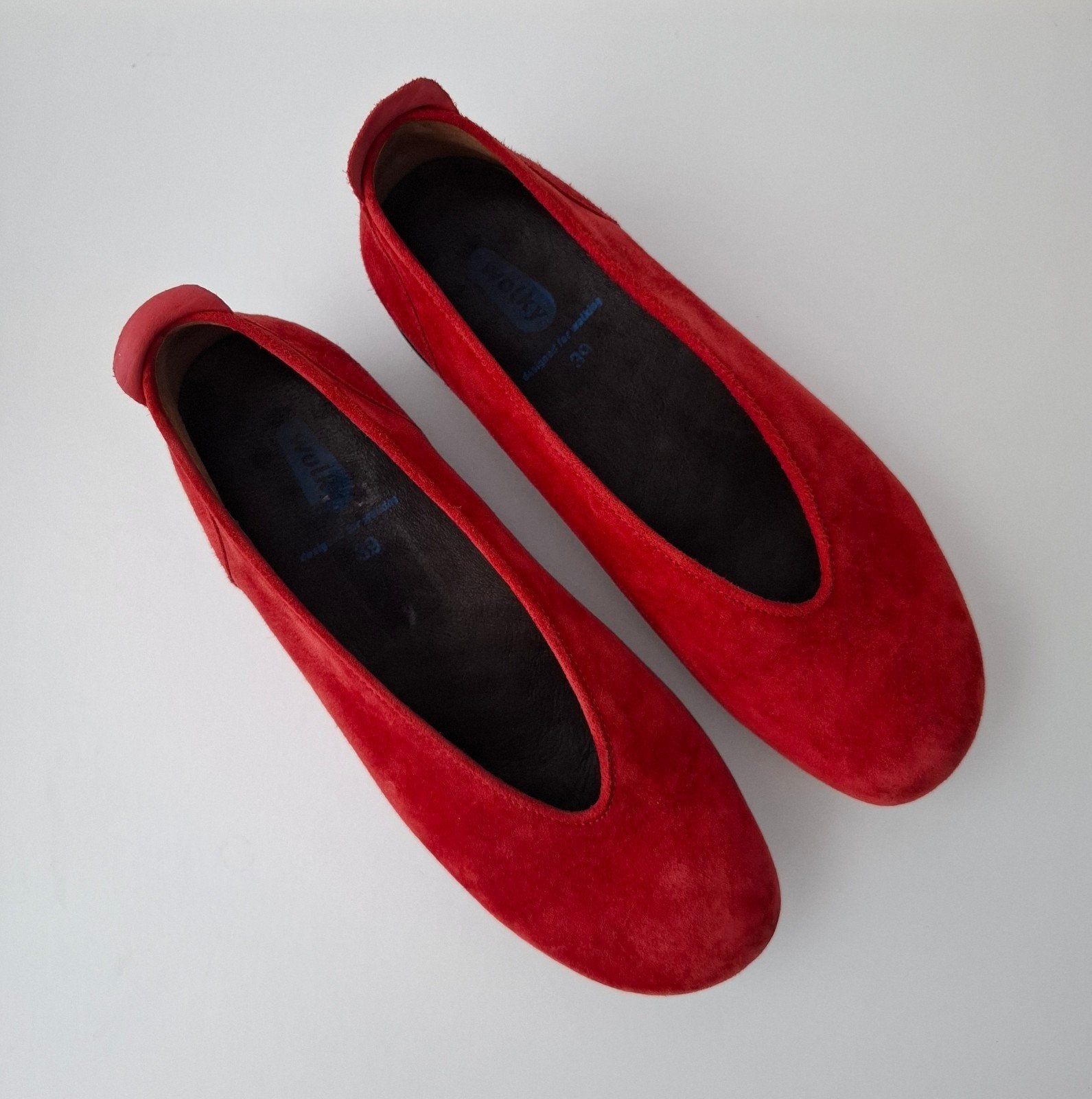 Rode Wolky ballerina's - Maat 39(38), Kleding | Dames, Schoenen, Ophalen of Verzenden, Zo goed als nieuw, Rood