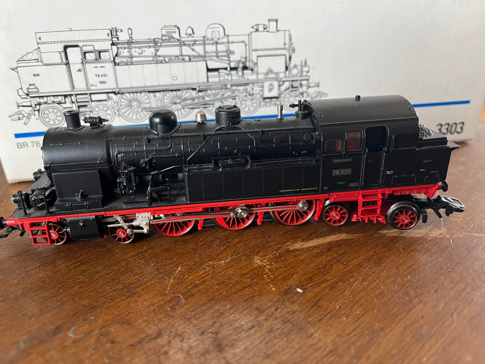 Marklin 3303 H0 ovp, Wisselstroom, Locomotief, Ophalen of Verzenden, Zo goed als nieuw