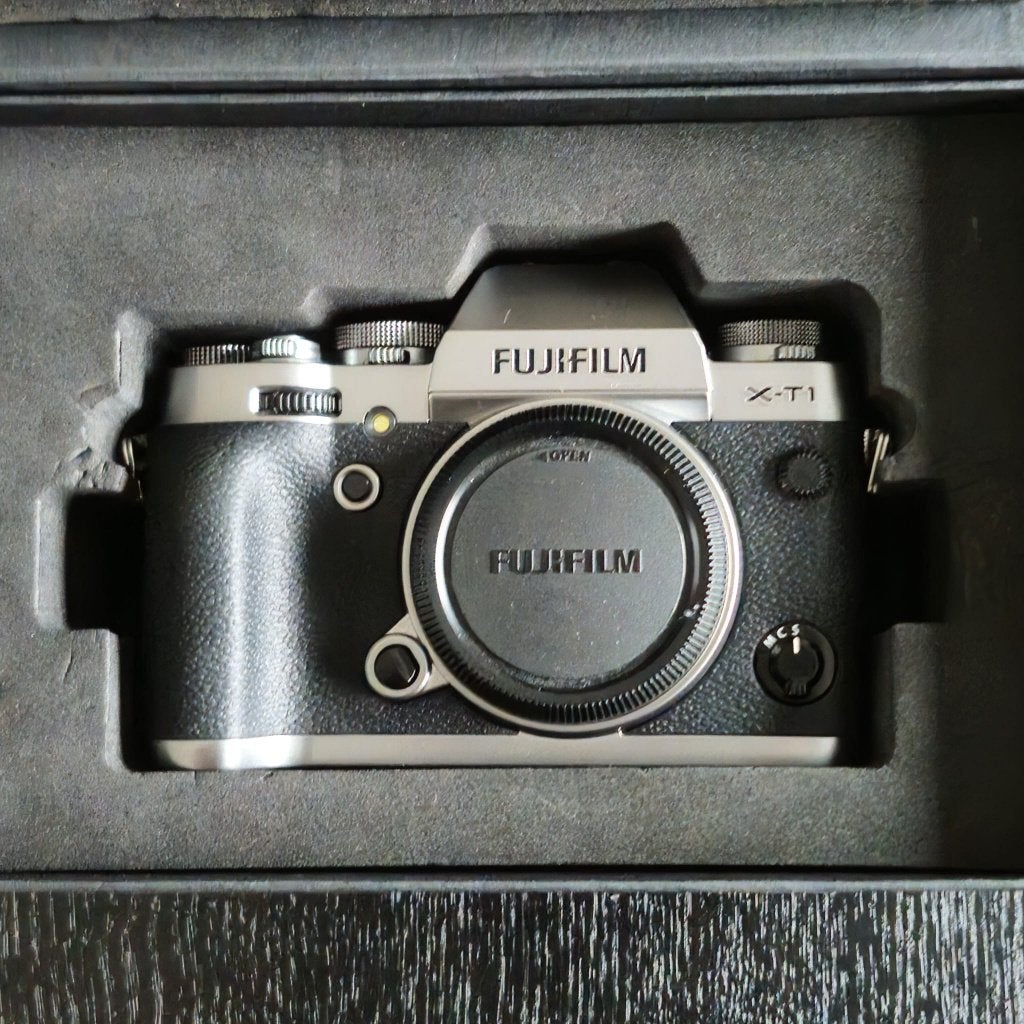 Fujifilm X-T1 Graphite Silver + XF 18-55mm + Accessoires, Ophalen, Screenprotector, 16 megapixels, Zo goed als nieuw