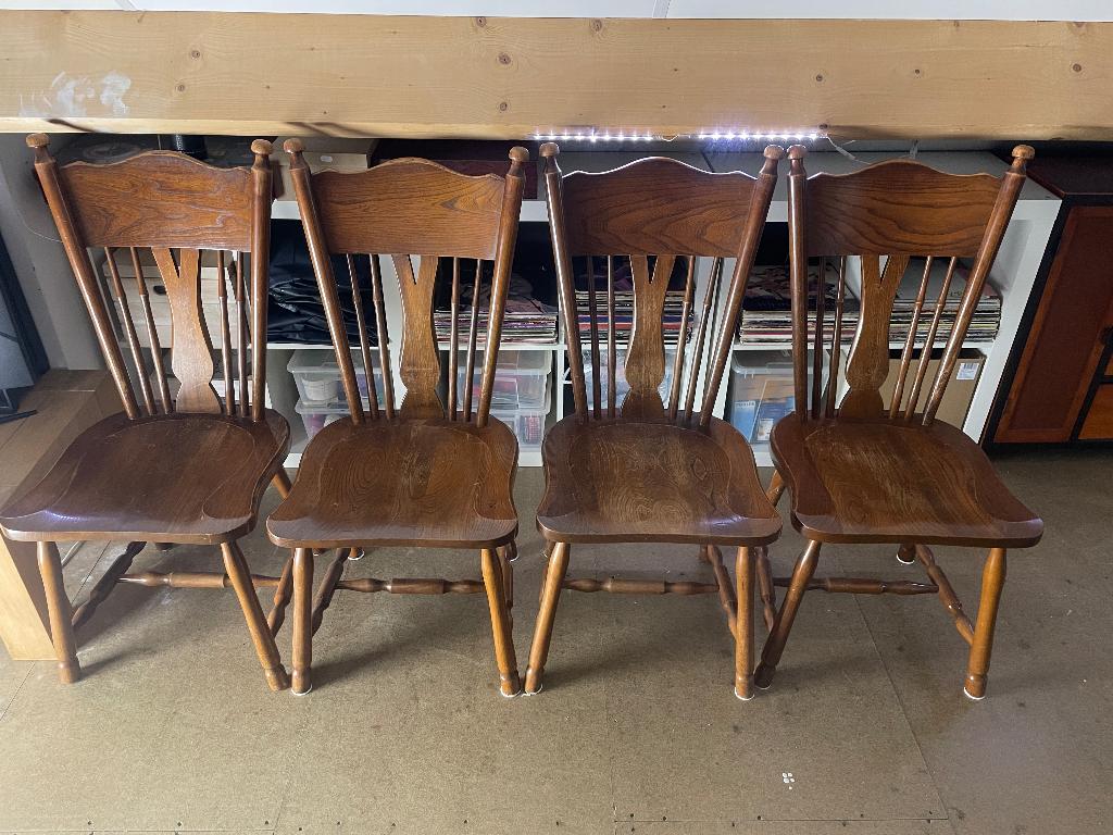 D993 Eiken eetstoelen Karaktermeubel Meeuwis, Ophalen, Gebruikt, Bruin, Vier