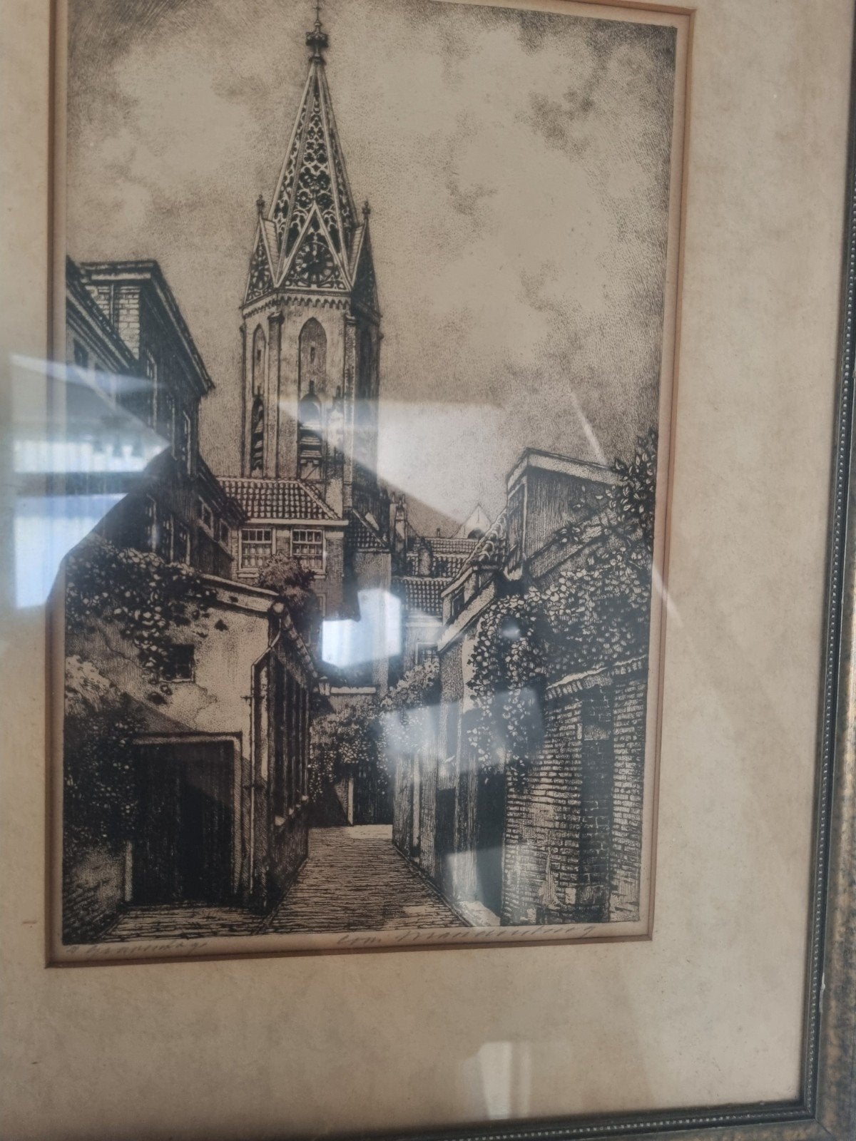 Oude stadsgezicht ets met kerktoren, Ets, Stadsgezicht, Ophalen of Verzenden, Ingelijst