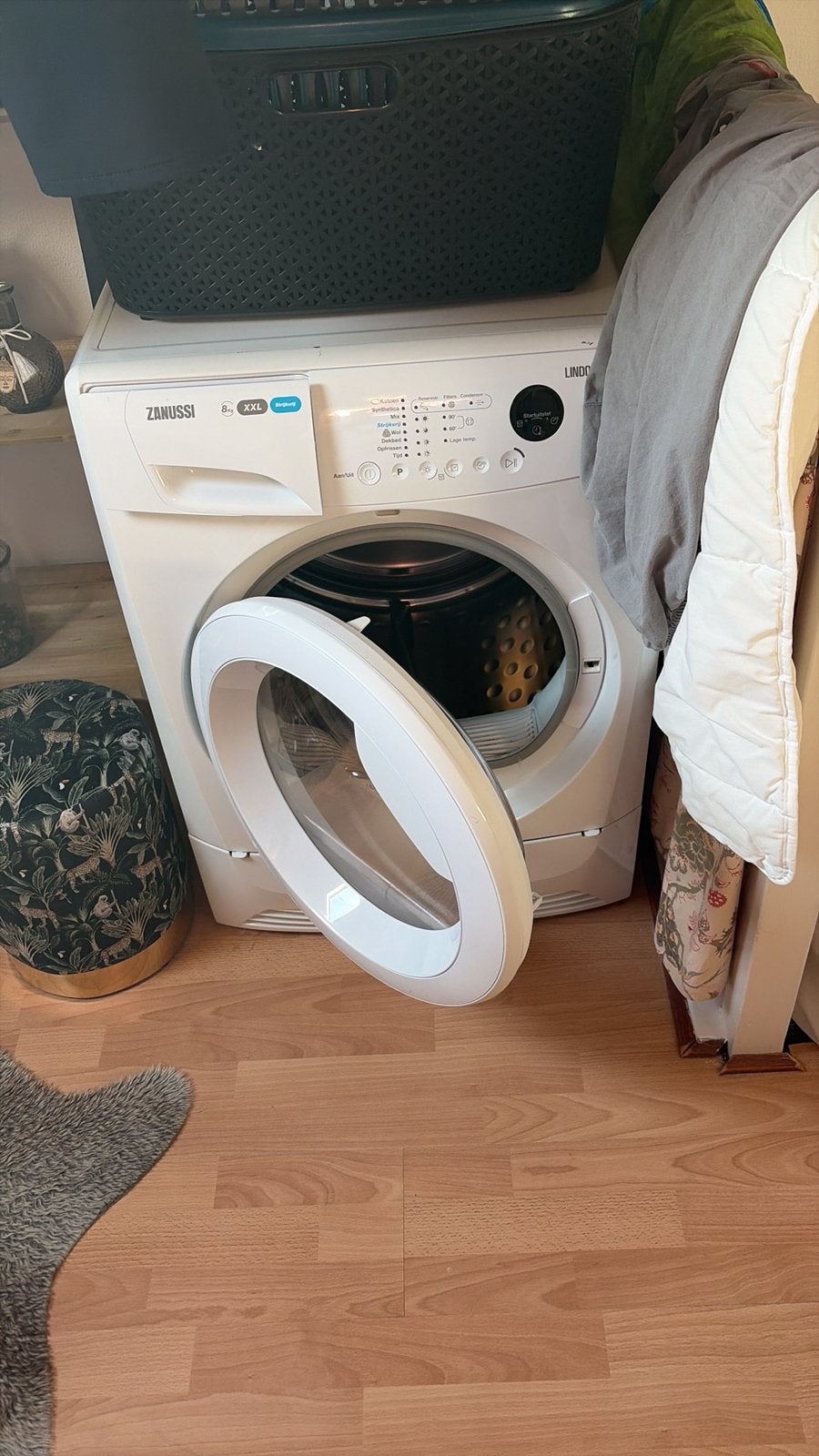 Zanussi lindo 300 condensdroger xxl, Witgoed en Apparatuur, Wasmachines, Ophalen, Zo goed als nieuw, 85 tot 90 cm, 1200 tot 1600 toeren