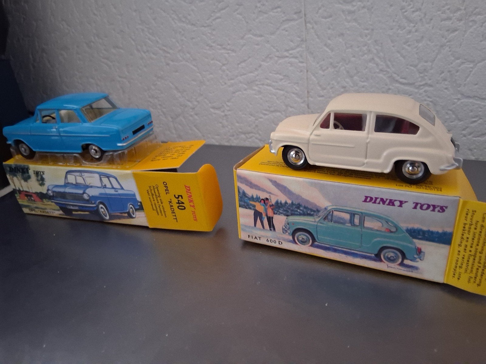 Opel en Fiat, Ophalen of Verzenden, Auto, Dinky Toys