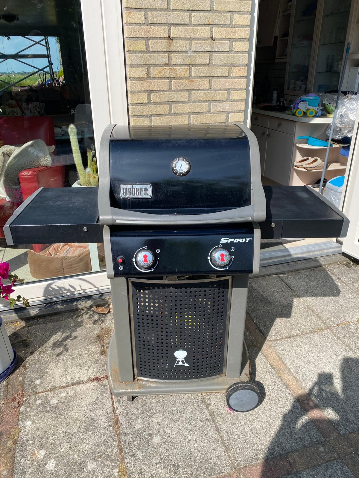 Weber e210 barbeque - lekker bbq, Ophalen, Gebruikt