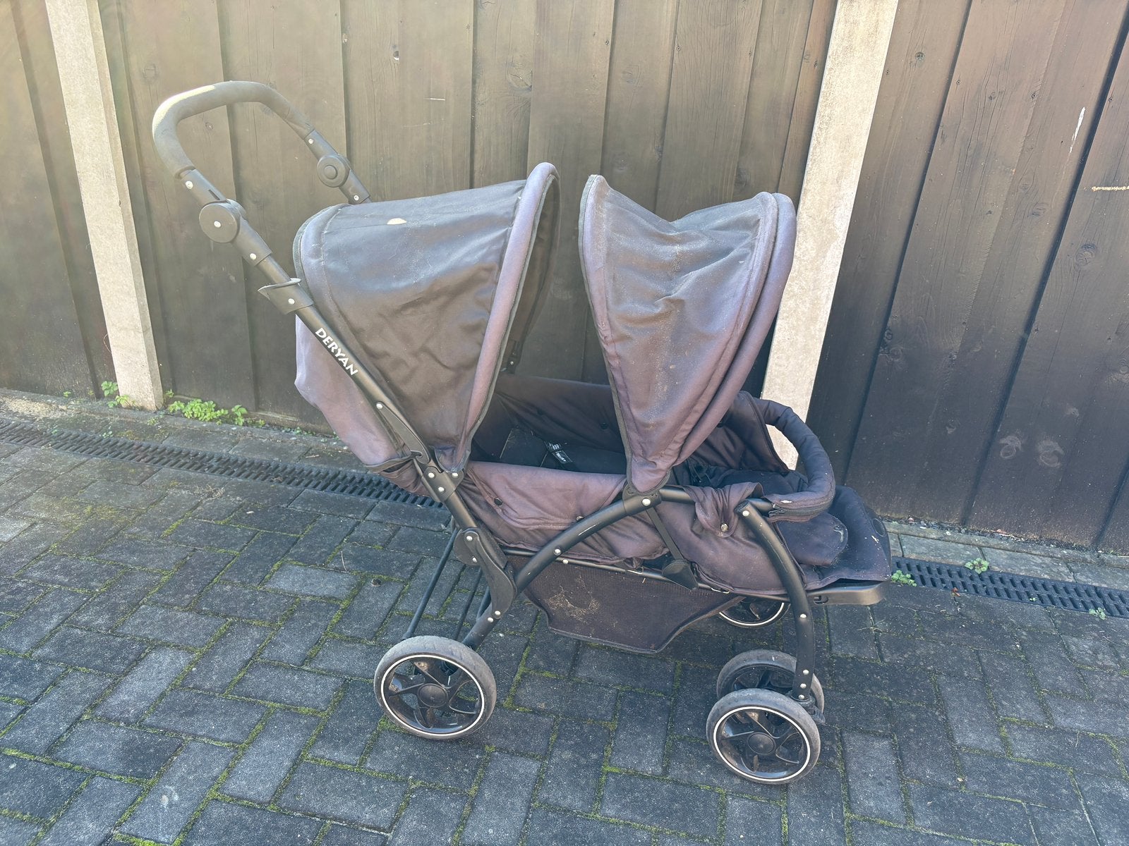 Deryan Elena duo buggy, Ophalen, Gebruikt, Duomodel
