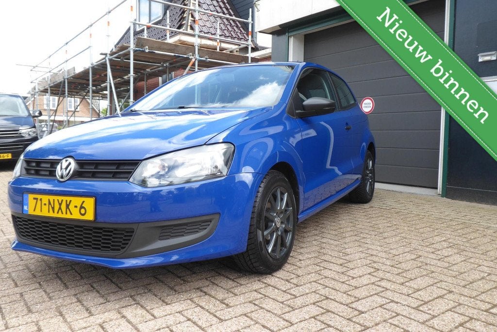 Volkswagen Polo 1.2 Easyline, 2011, 108.757 Kilometer, Auto's, Voorwielaandrijving, Euro 5, Zwart, 1198 cc