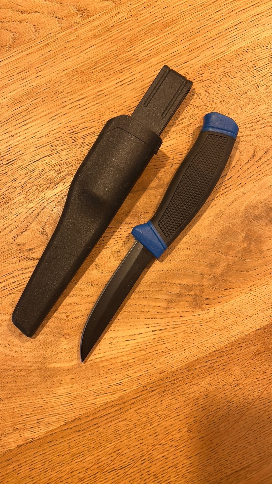 Vis mes Mustad (FA2601), Verzenden, Zo goed als nieuw