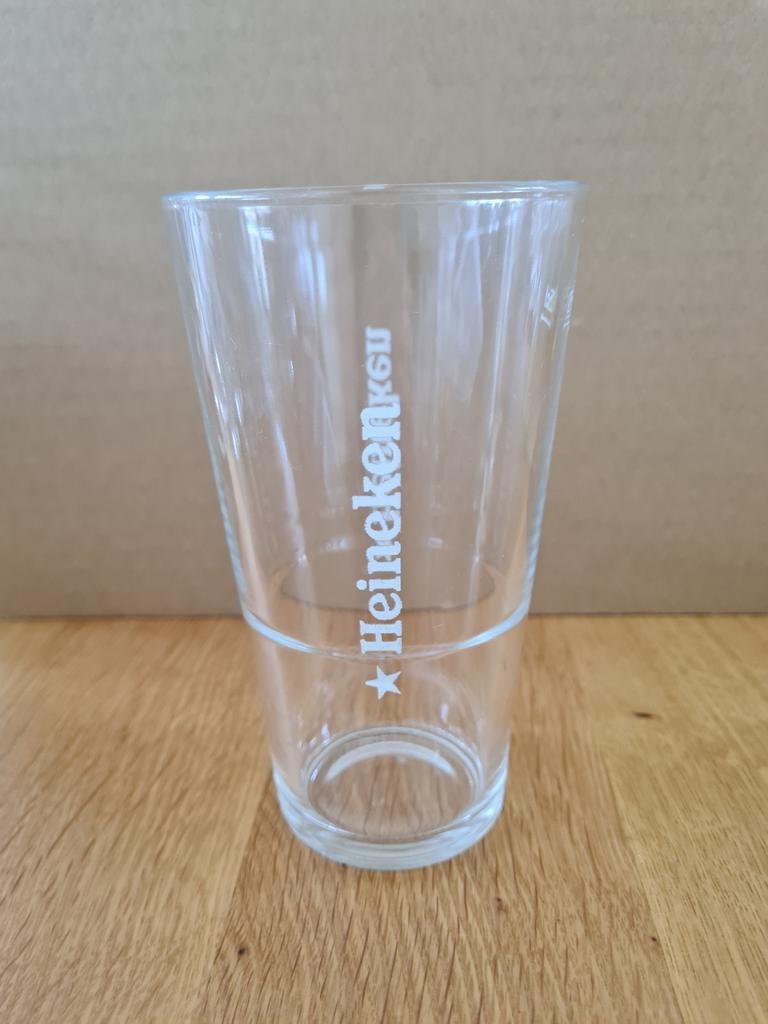 Heineken Vaasje met 2x logo verticaal., Ophalen of Verzenden, Zo goed als nieuw, Glas of Glazen, Heineken