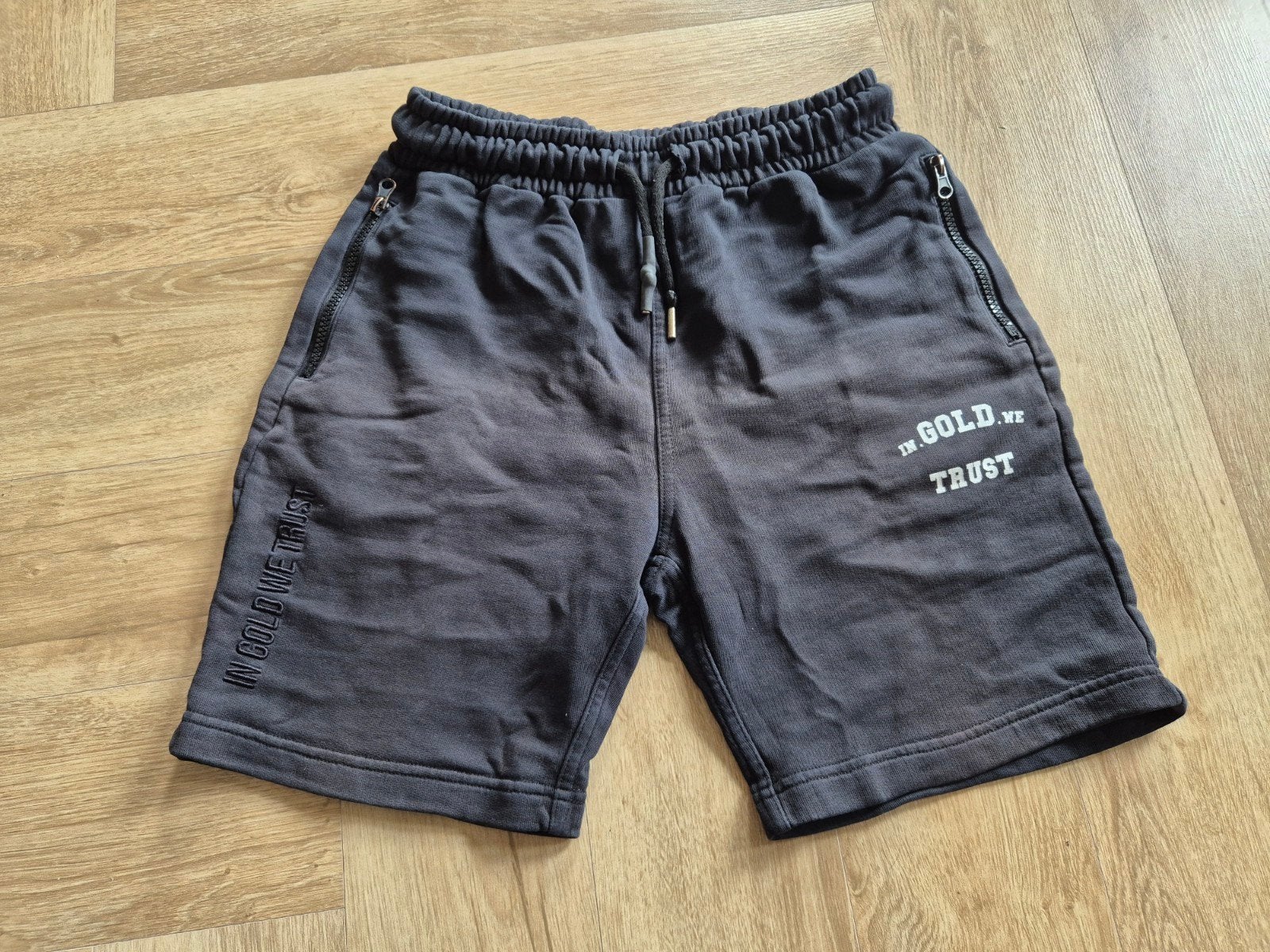 In Gold We Trust korte broek maat 14, Ophalen of Verzenden, Gebruikt, In Gold We Trust, Jongen
