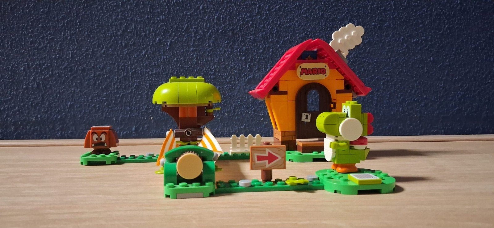 Lego Super Mario Yoshi's Cadeauhuisje Uitbreidingsset 71367, Lego, Compleet, Ophalen of Verzenden, Zo goed als nieuw